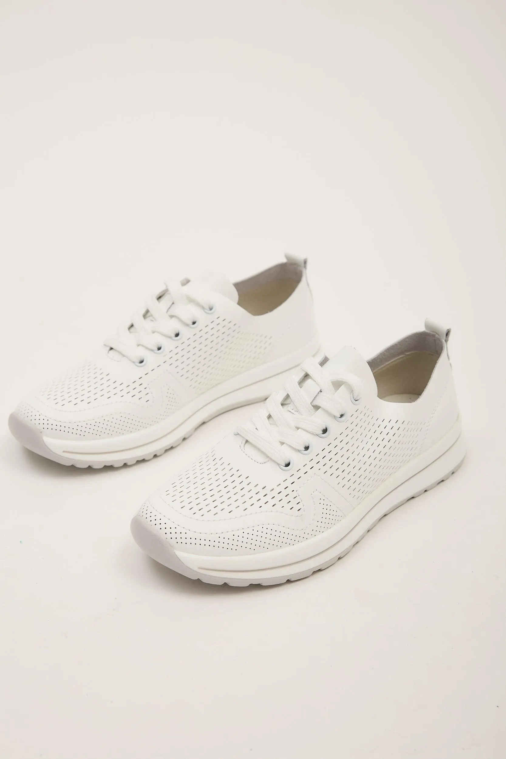 Cassia White