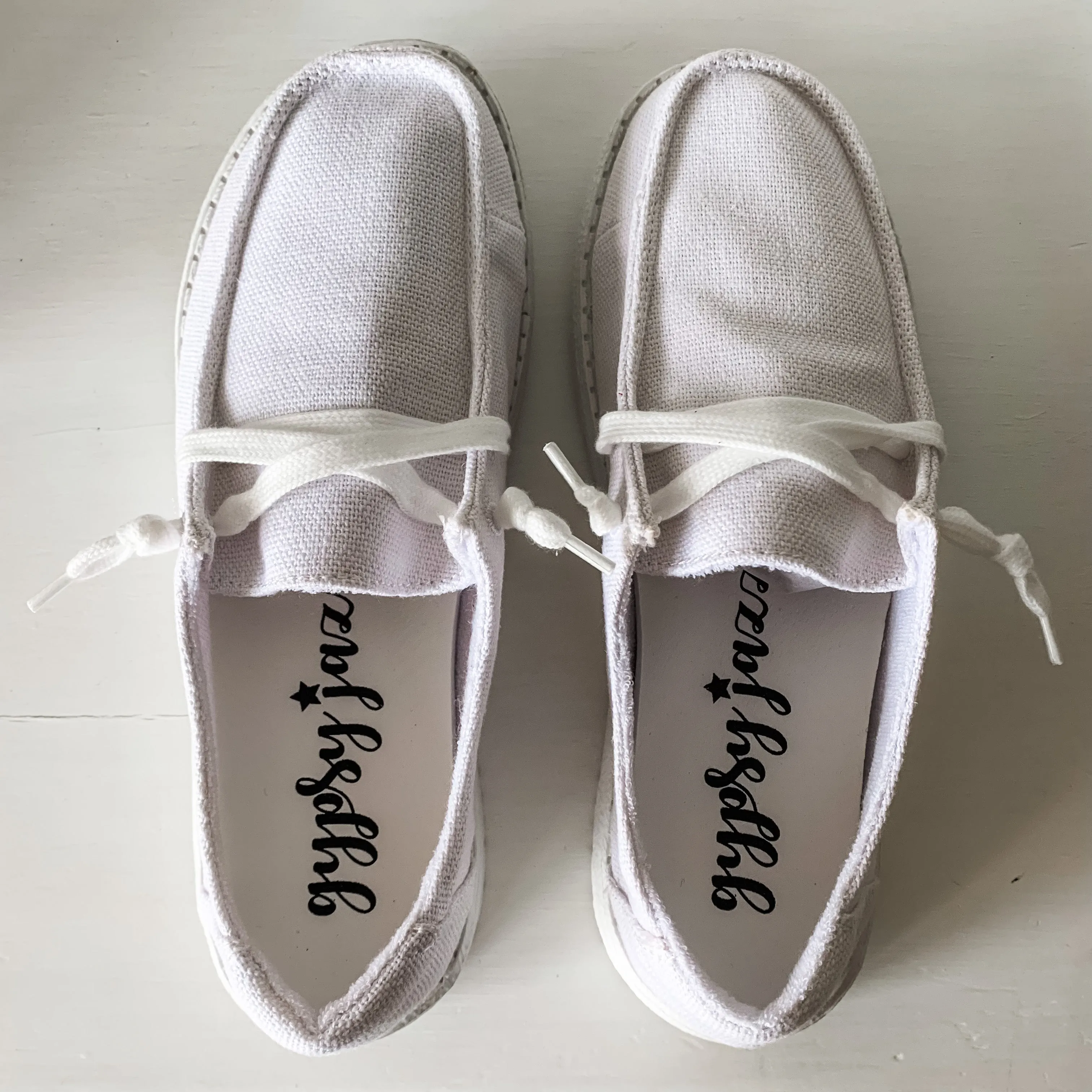 Match Me - White