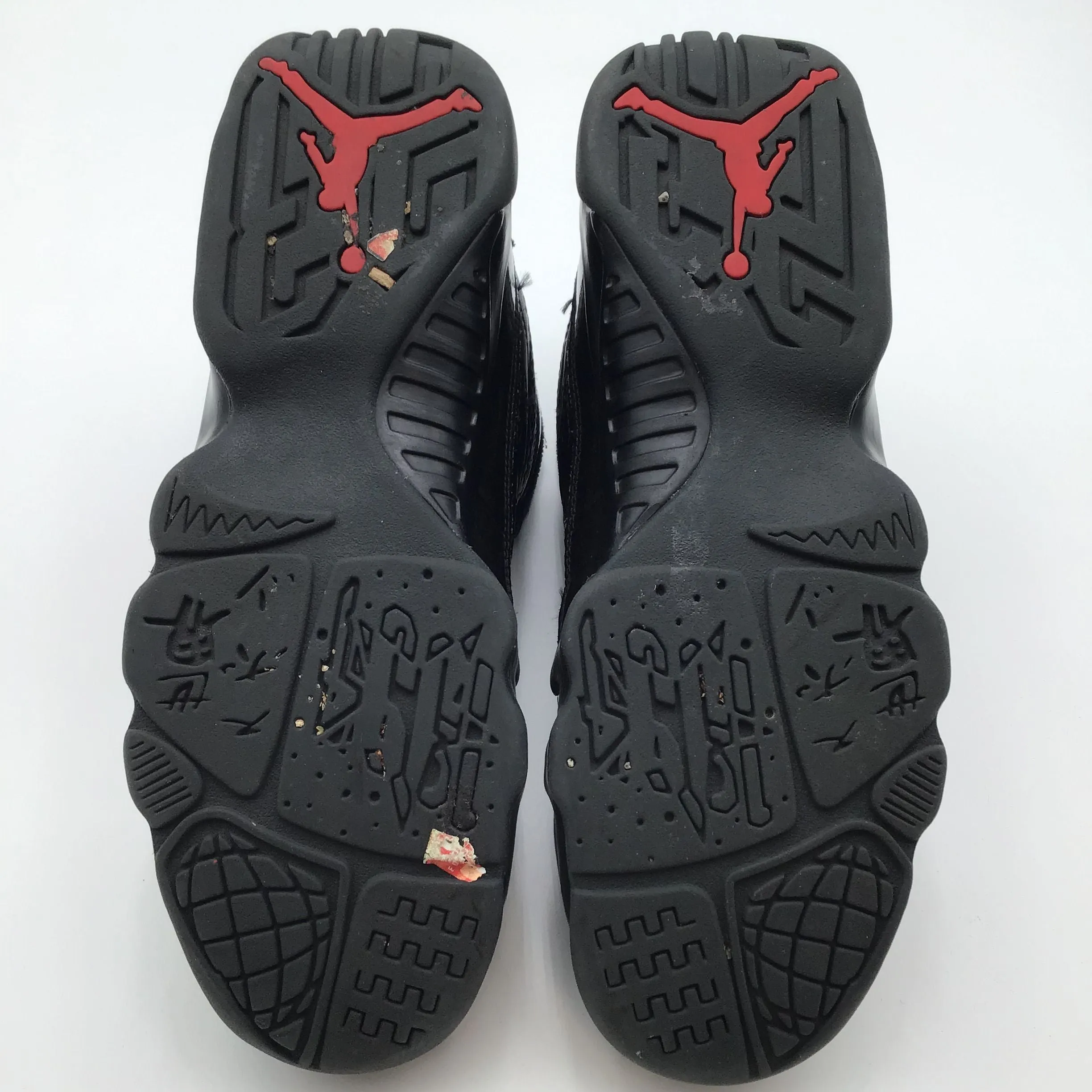 Nike Air Jordan Boy's Retro BG 'Bred' Sneakers-Size: 7Y ( COA)