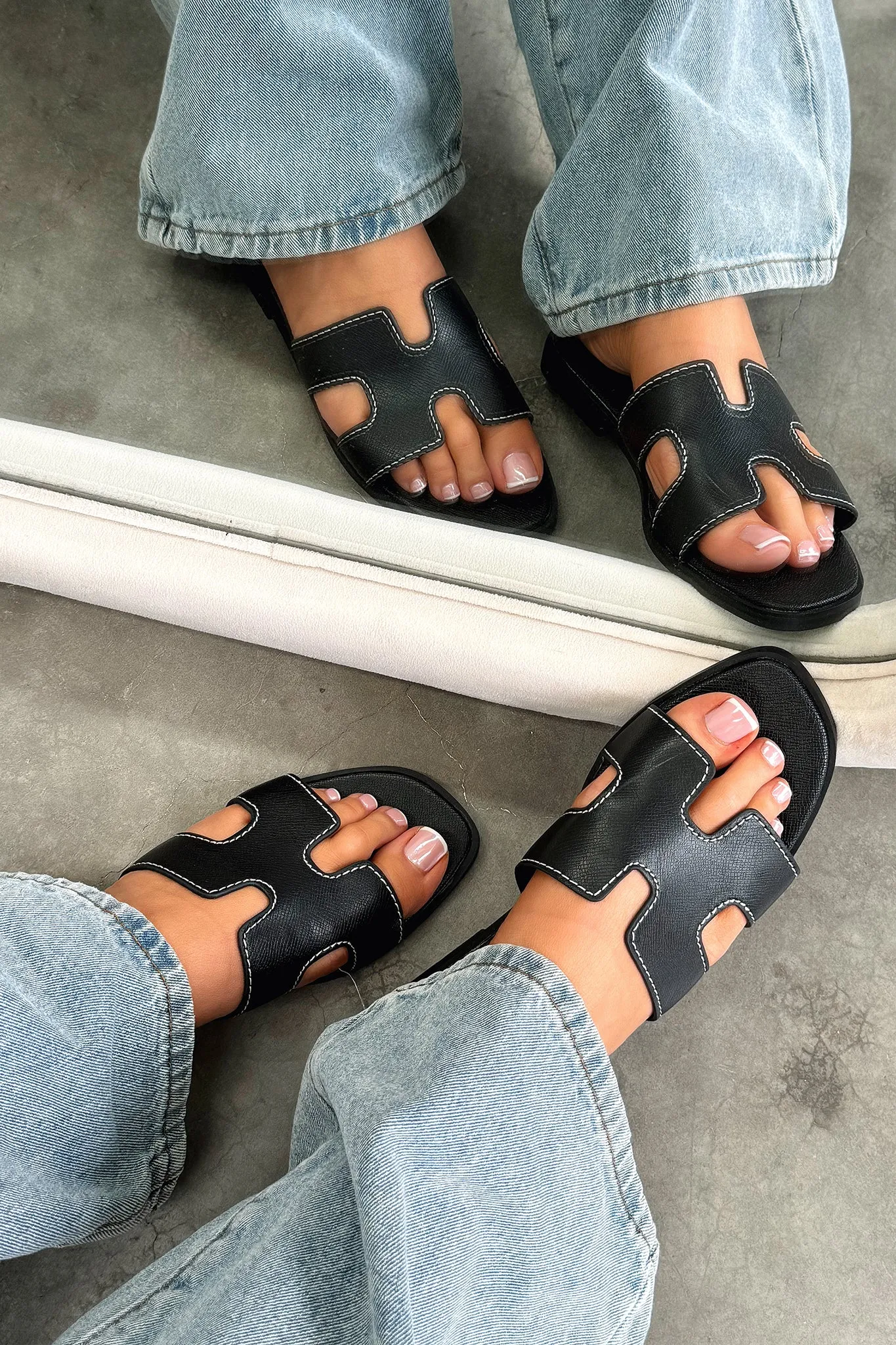 Valia Slides - Black
